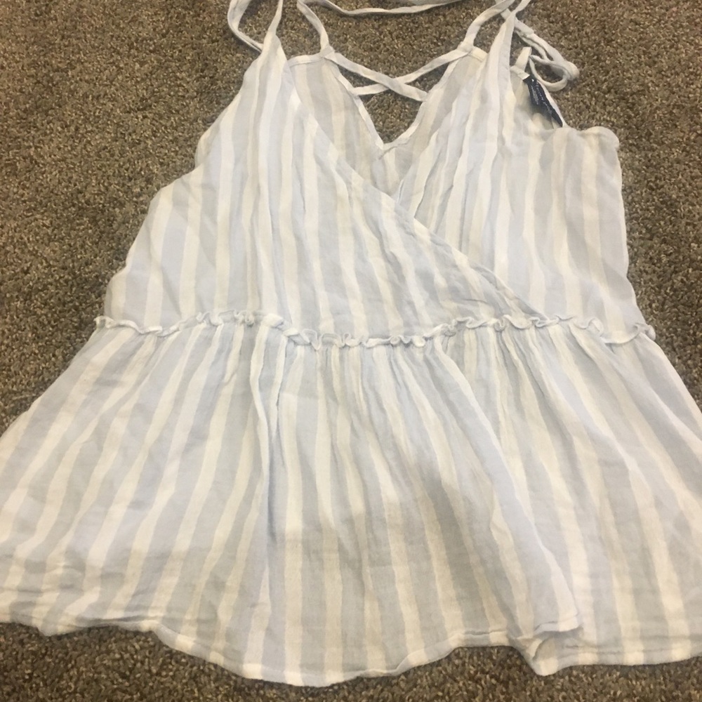 American Eagle top